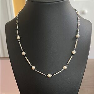 Elegant Silver and Pearl Necklace